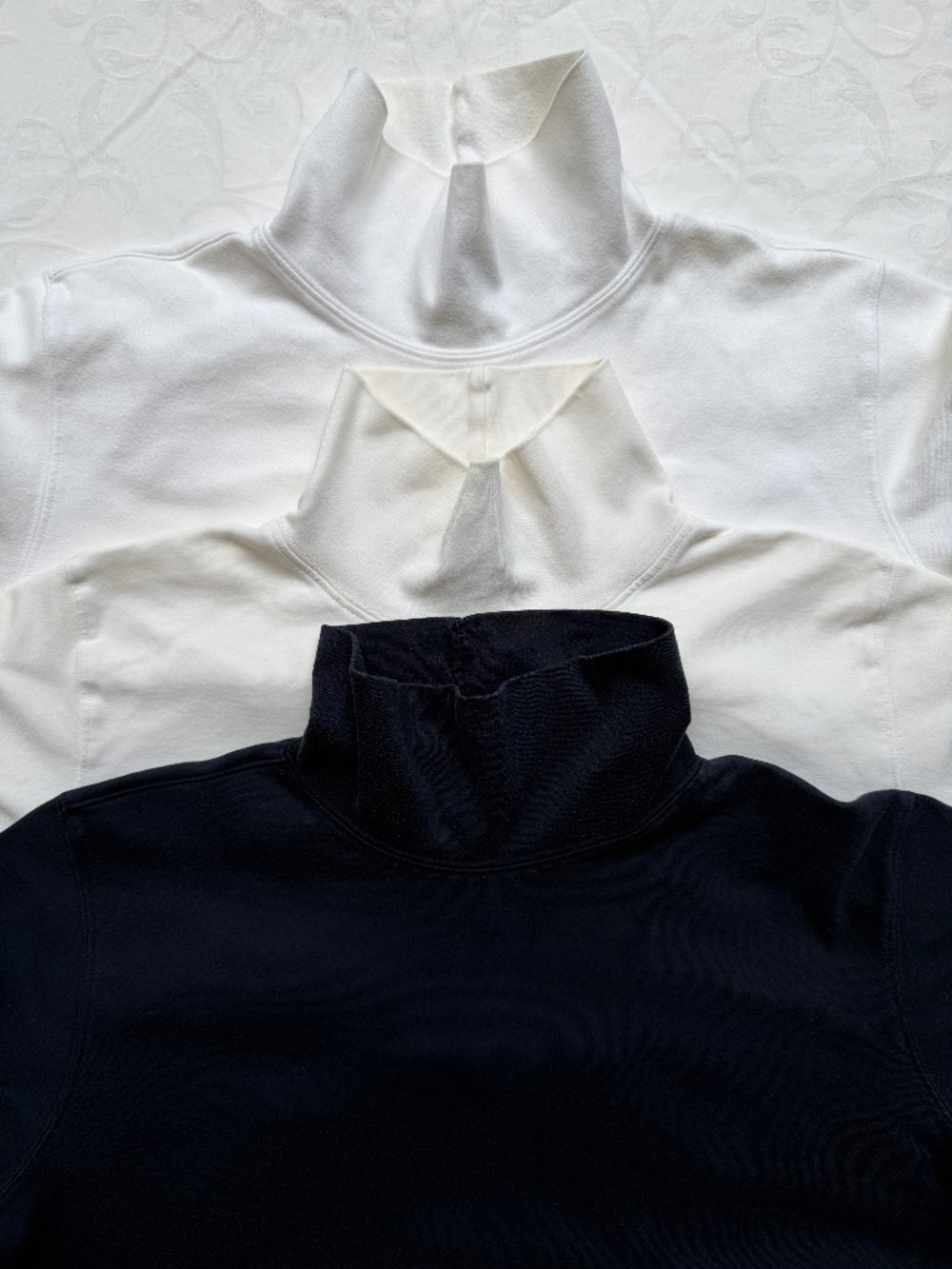 Women’s Lands’ End Turtleneck Bundle Black Ivory Sz L